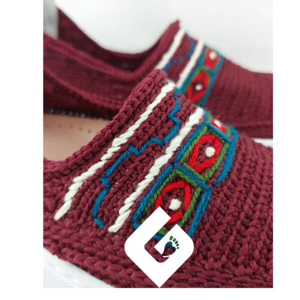 گیوه طرح کنگره زرشکی